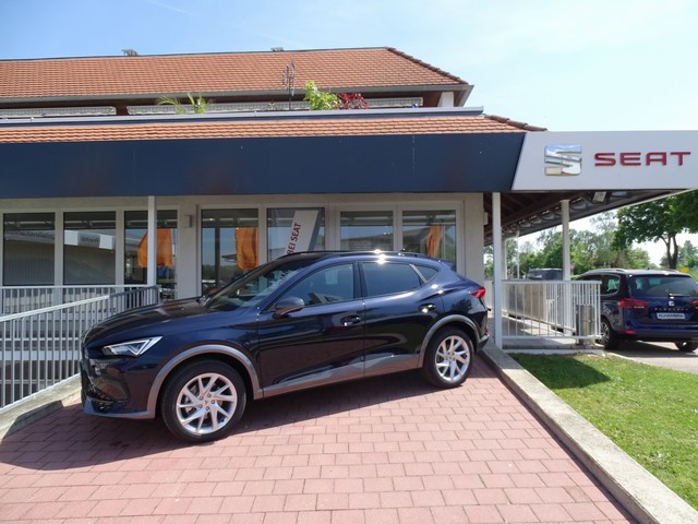 Formentor 1.5 TSI 150PS AHK ACC Totwinkel 4JahreGarantie Navi Parklenk. PDC Sitzheiz. Voll-LED